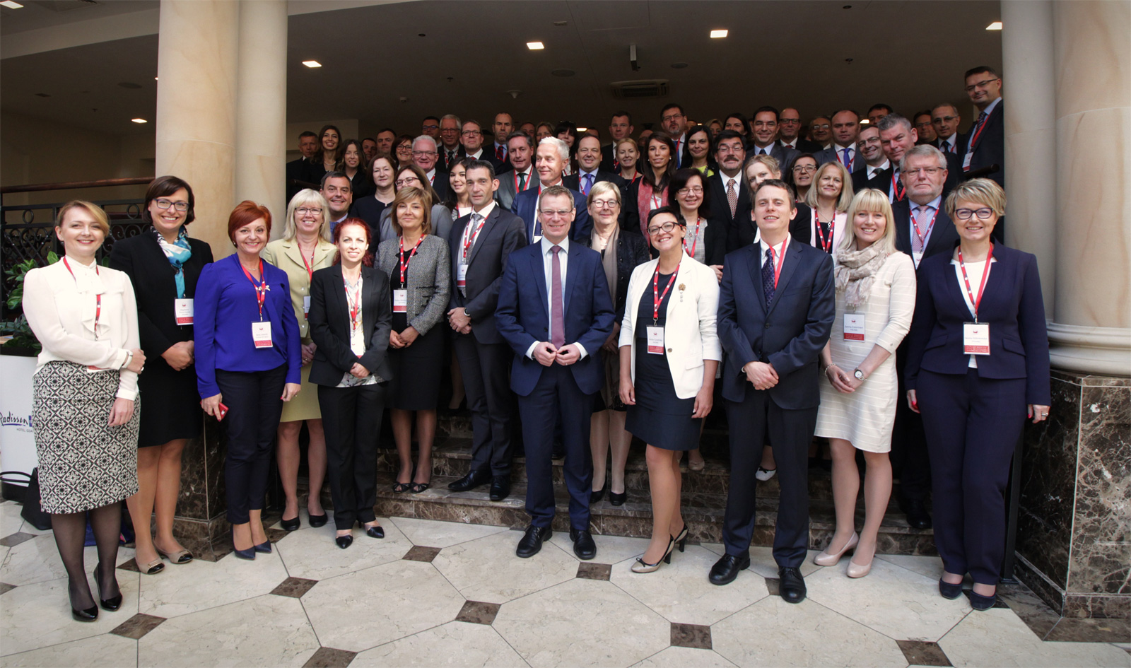 Zdjęcie zbiorowe uczestników spotkania Szefów Administracji Podatkowych państw Unii Europejskiej (G28)