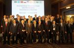 Zdjęcie grupowe uczestników spotkania Konstytuanty MFW i Banku Światowego w Warszawie